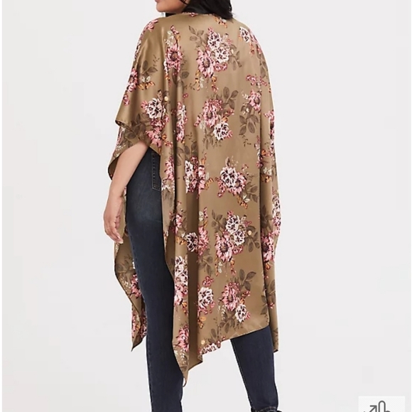 Torrid Ruana - Picture 3 of 4